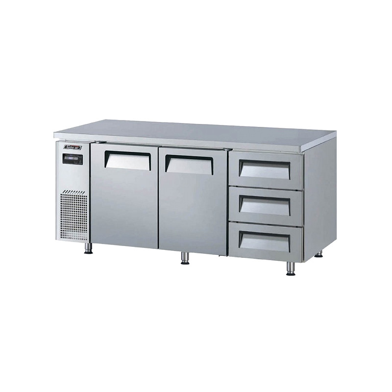 картинка Холодильный стол Turbo Air KUR18-3D-3-600