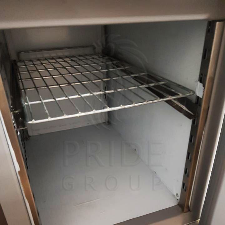 картинка Холодильный стол для салатов T70 M2salGN-2 9006/9005 (Полюc)