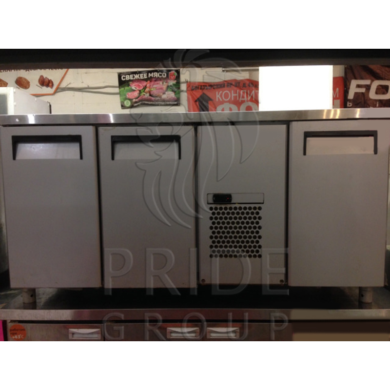 Холодильный стол T70 M3-1 9006/9005 (3GN/NT Carboma) 3 двери
